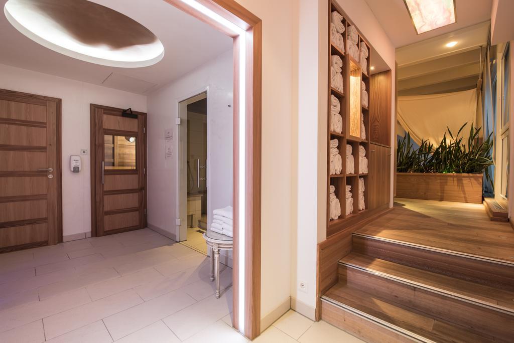 Posthotel Holiday Villa Arosa Kültér fotó
