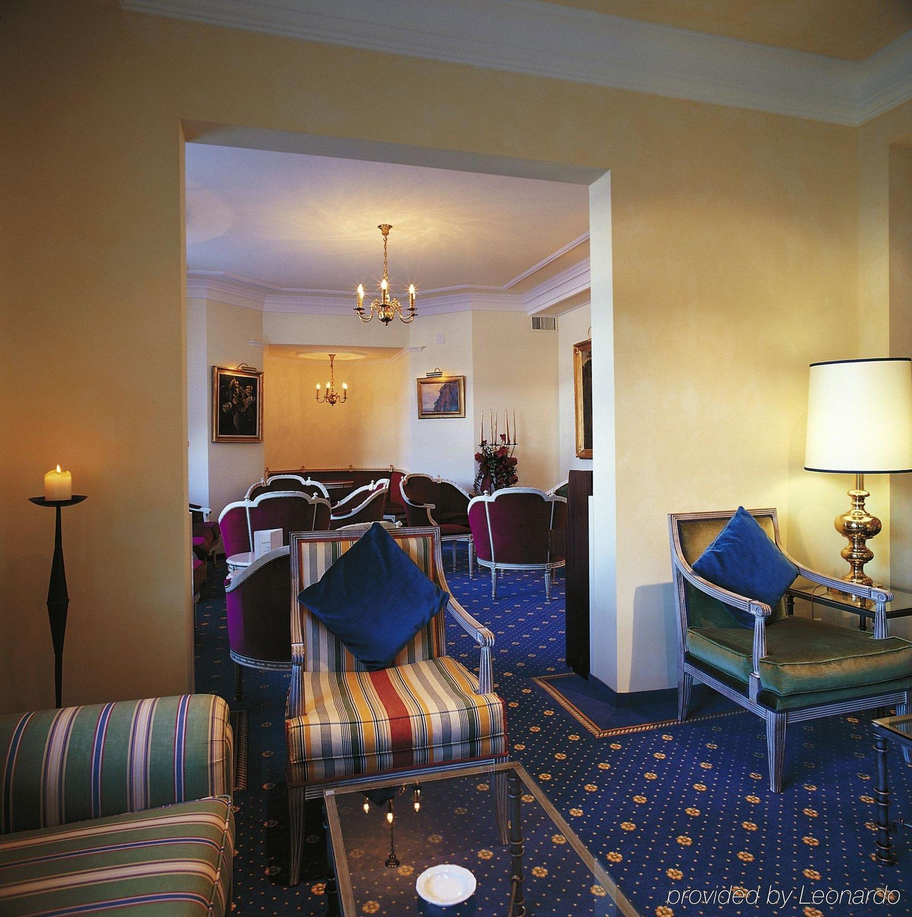 Posthotel Holiday Villa Arosa Beltér fotó