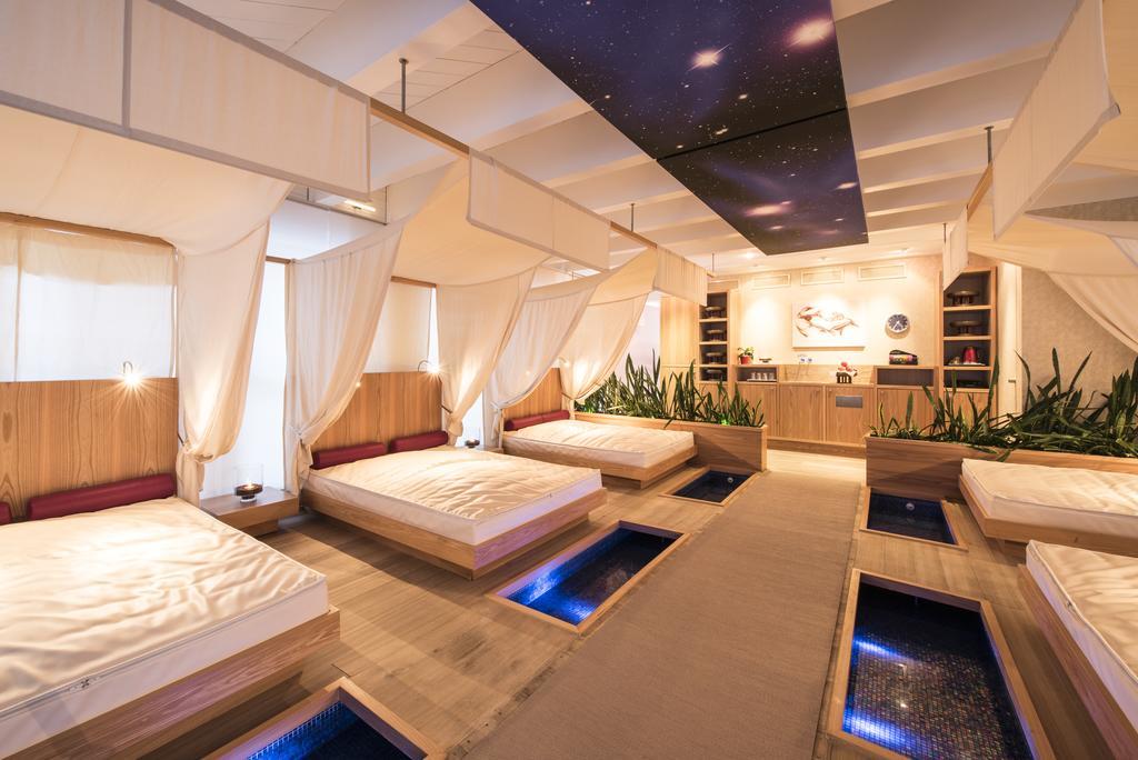Posthotel Holiday Villa Arosa Kültér fotó
