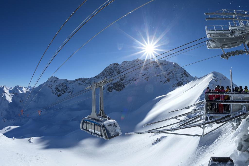 Posthotel Holiday Villa Arosa Kültér fotó