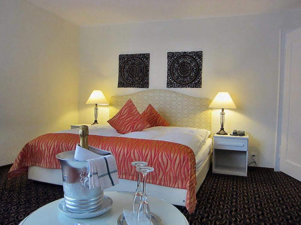 Posthotel Holiday Villa Arosa Szoba fotó